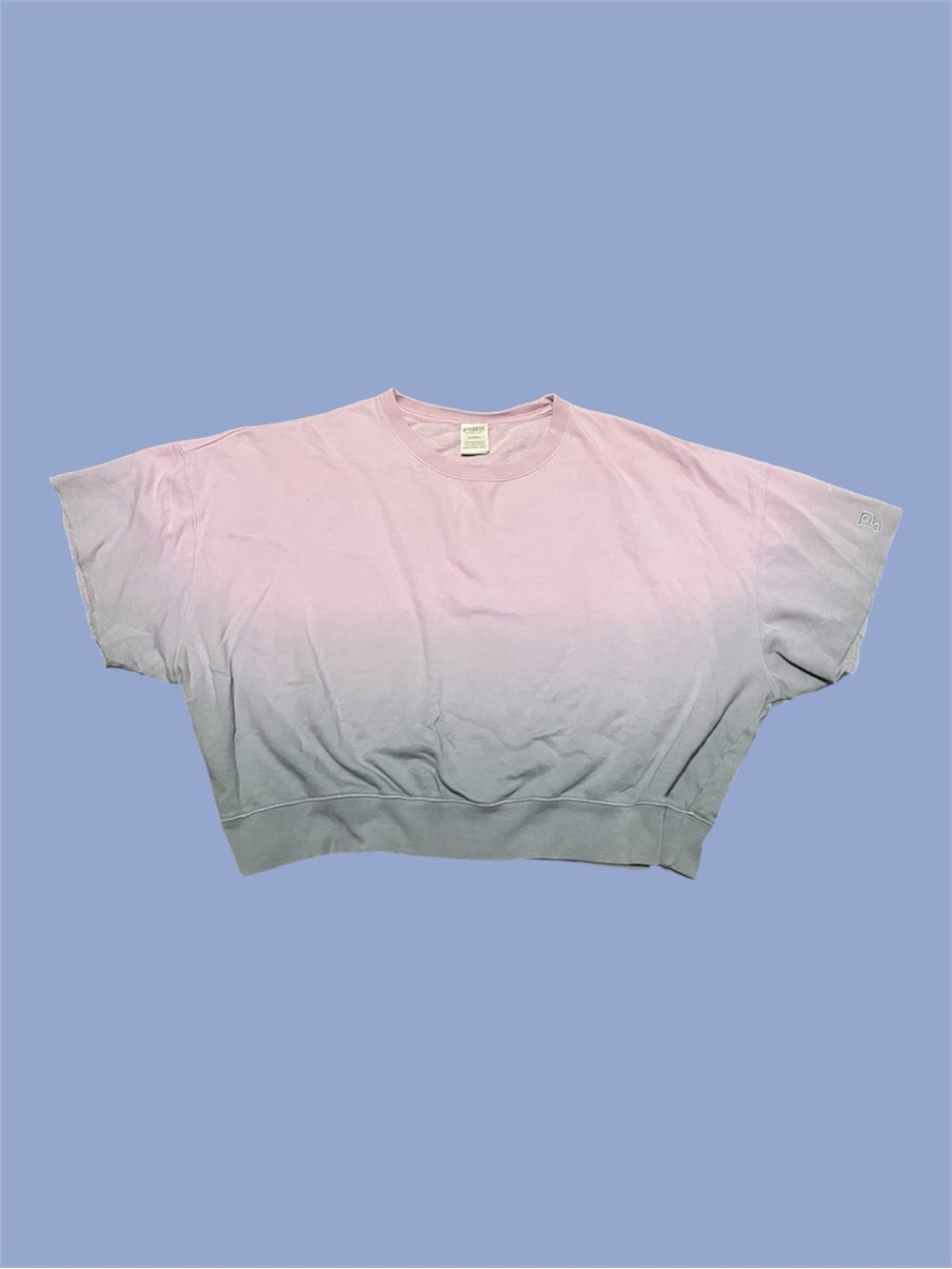 PINK cropped oversized purple and blue ombré sleep shirt size women’s M